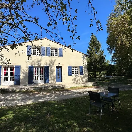 Holiday home Cosy Dans La Verdure